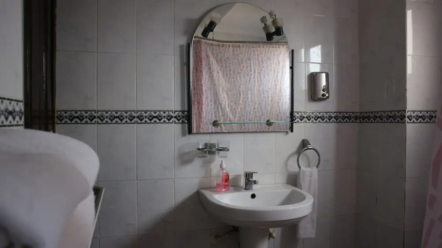 Krisview Hotel