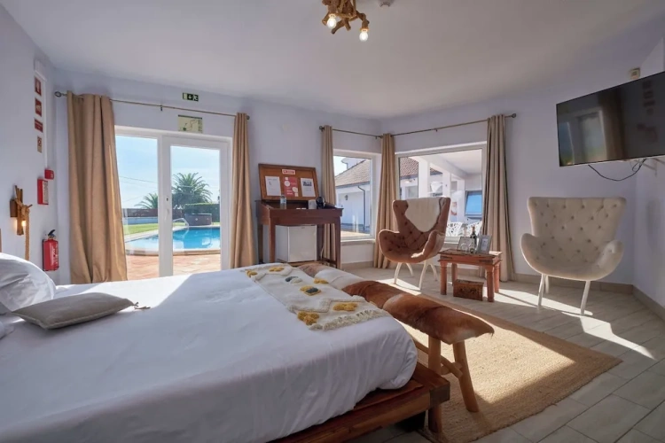 Deluxe Suite