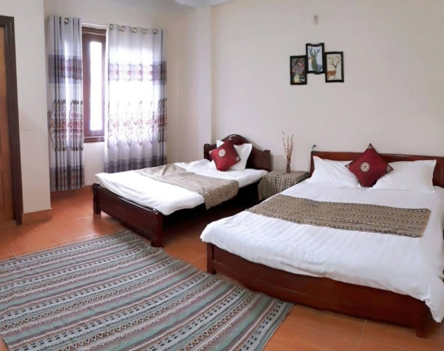 Standard Triple room with balcony