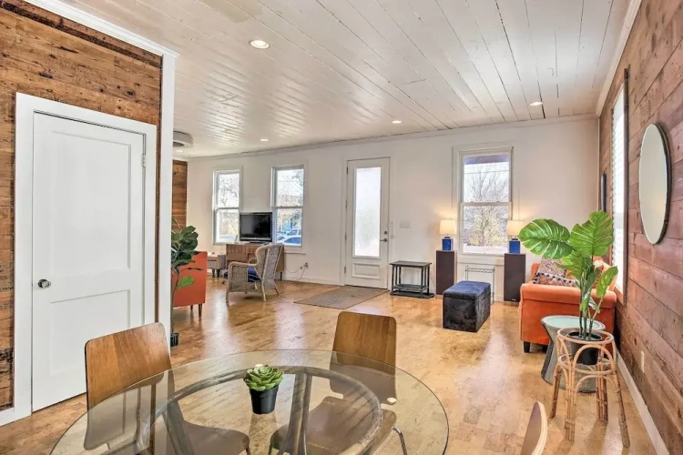 3 Bedrooms Cottage