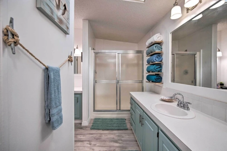 3 Bedrooms Cottage