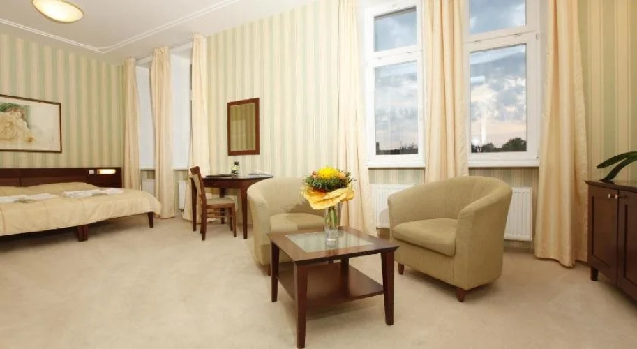 Hotel Sandor Pavillon