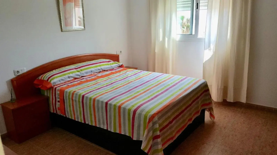 Apartamento Roquetas playa con WIFI
