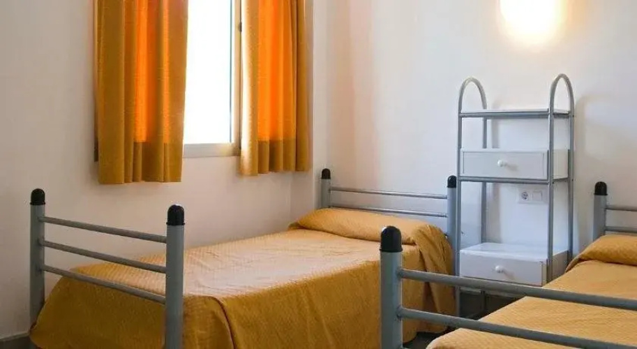 Albergue Inturjoven El Bosque