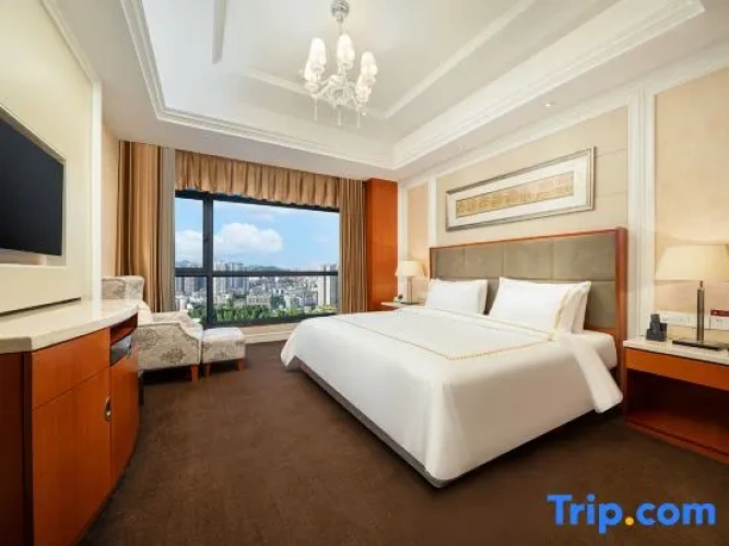 Deluxe Double Suite