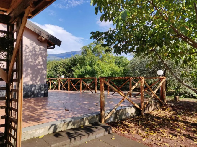 Mount Etna Chalet
