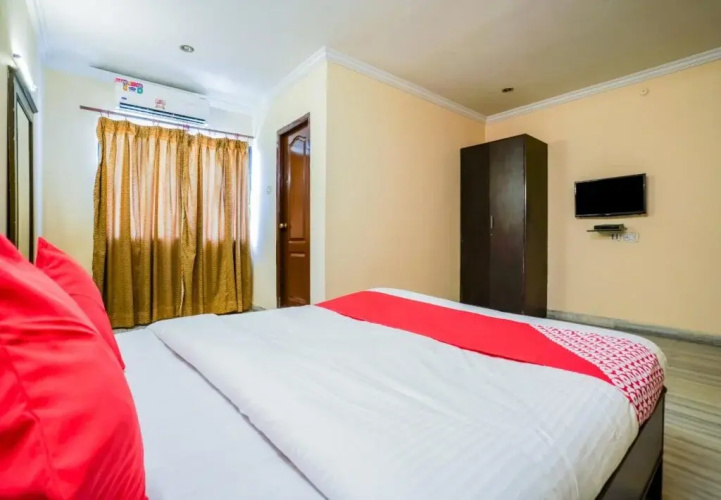 Samrat Presidency by OYO Rooms