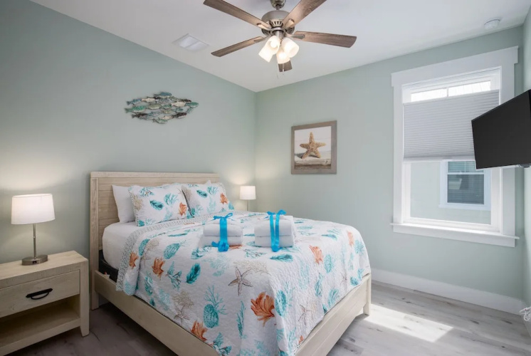 225 Sands St Stella Marina
