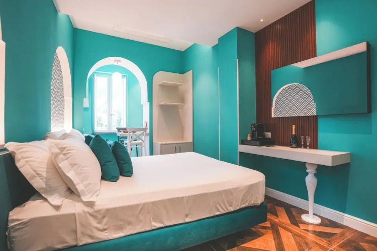 Cafè Latino Suites