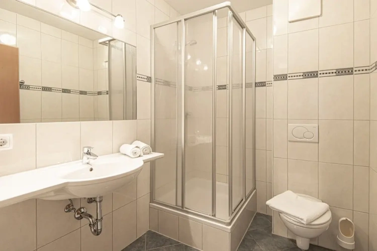 3 Bedrooms Standard Apartment