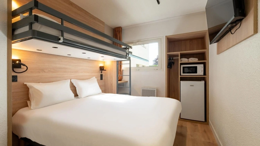 Guest rooms