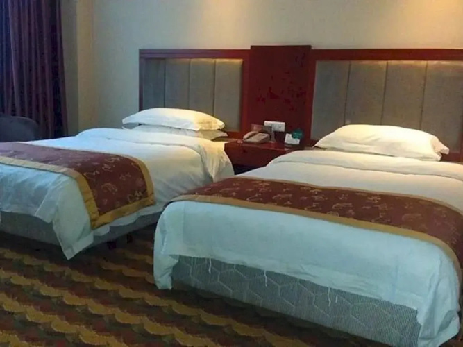 Lichuan Xinyuan Hotel