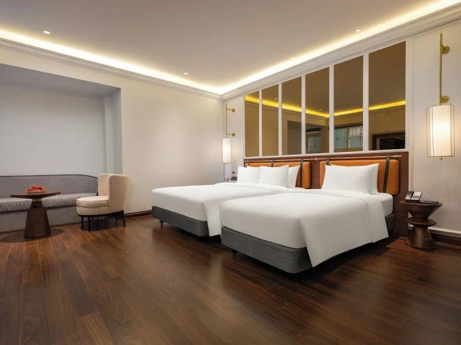 Deluxe Family room