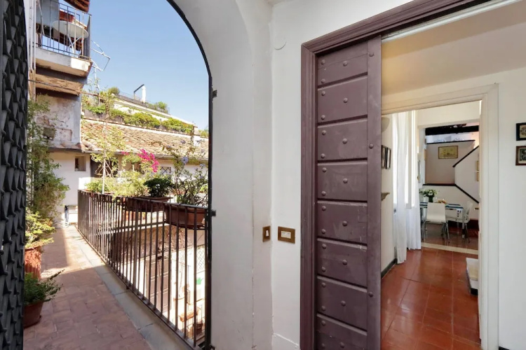 Montevecchio 2 - WR Apartments