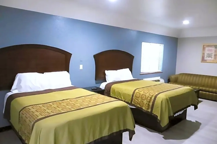 Standard Double Suite
