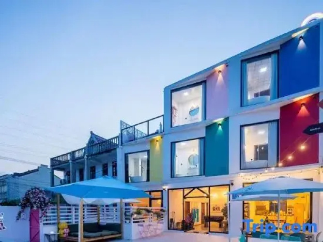 rainbow house