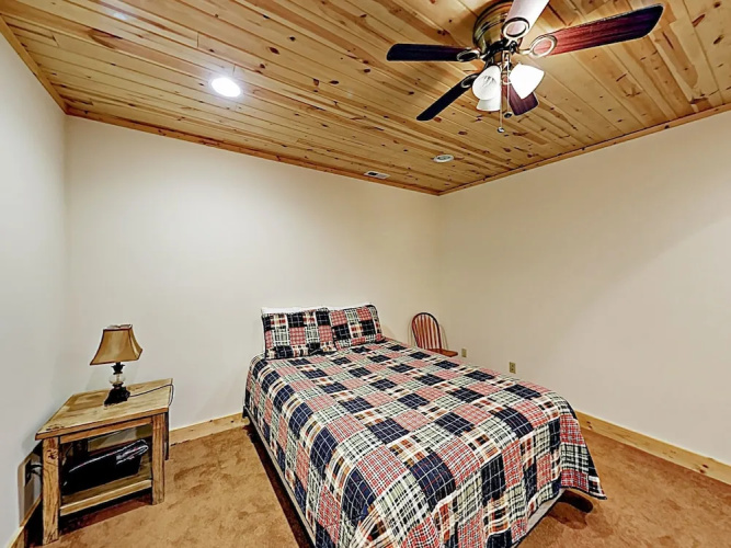1876 Mars Hill - 5 Br Home