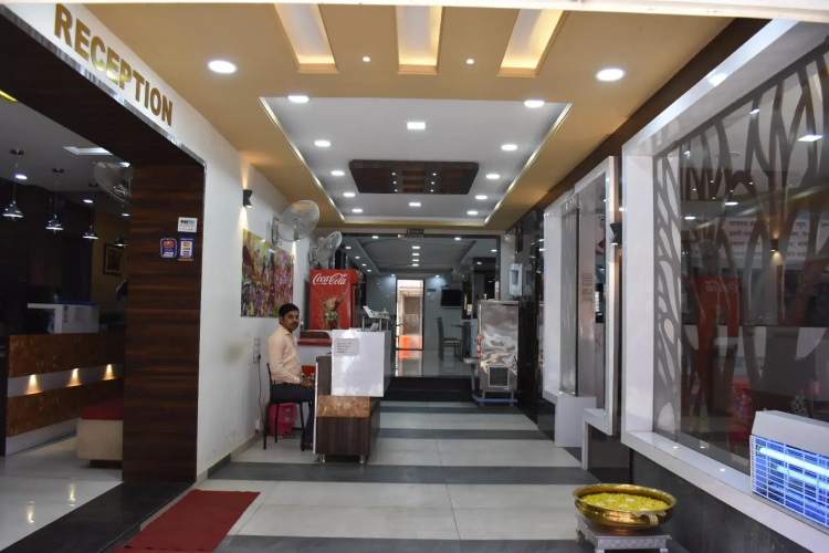 Hotel Royal Treat Kolhapur