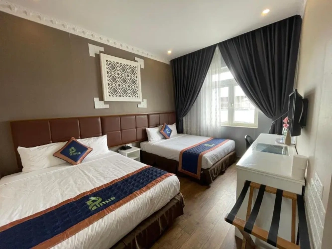 Deluxe Quadruple room