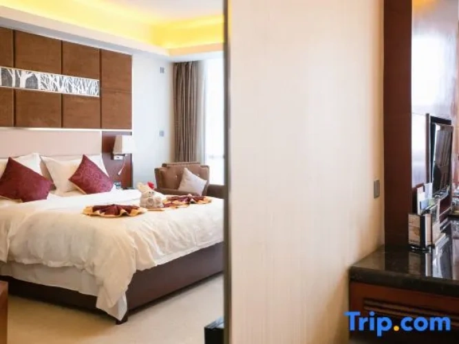 Triple Suite