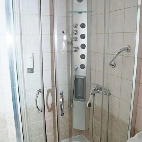 Standard Triple room with balcony