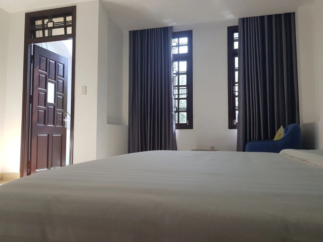 Elly Apartment