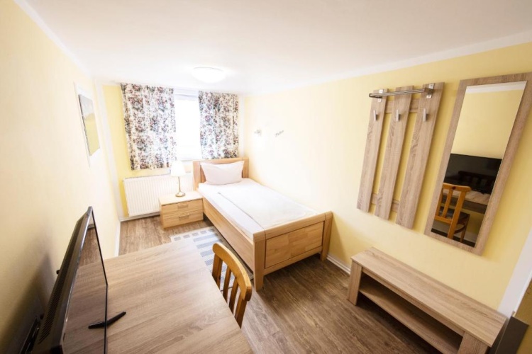 Standard Double room with view