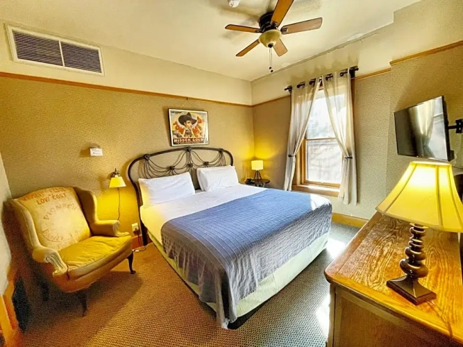 Double Suite