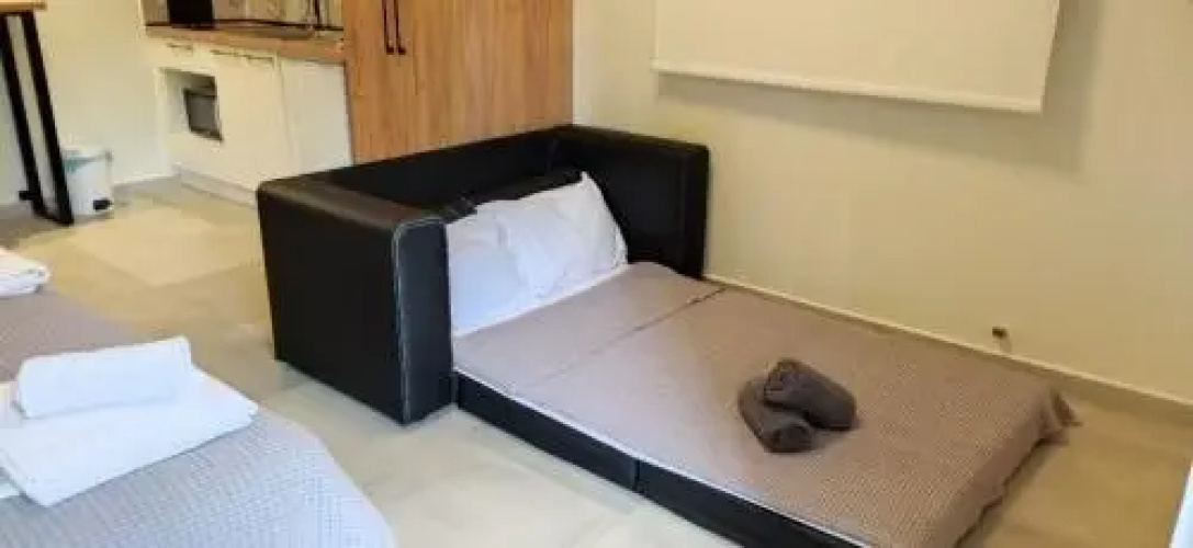 Agora Luxury Studios & Suites