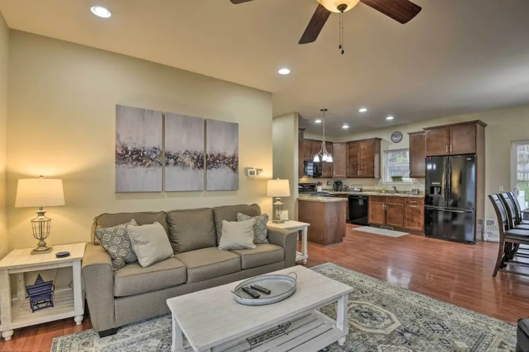 Lovely Rushville Home w/ Canandaigua Lake Views!