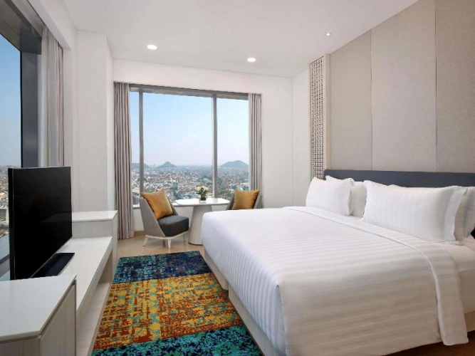 Deluxe Double room with view