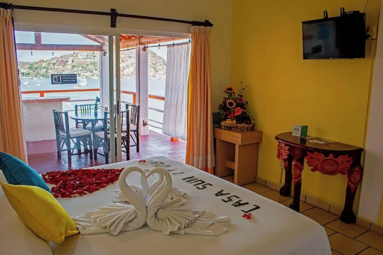 Suite with balcony