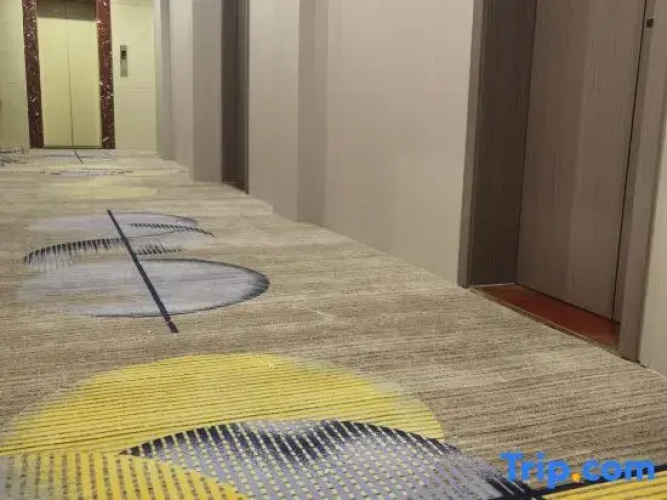 Xinyi Jiangnan Express Hotel