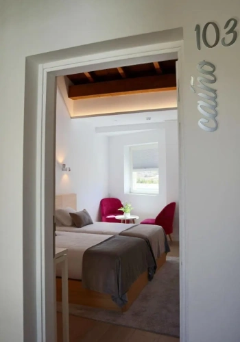Standard Twin room