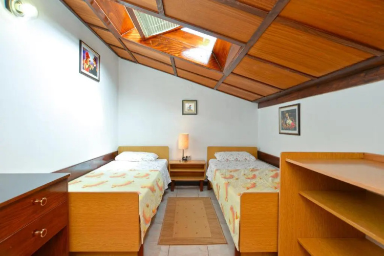 Apartment 765