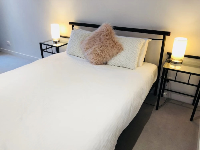 Comfy 2-Bedroom Apartment Level 5
