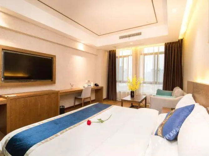 Ruijun Hotel