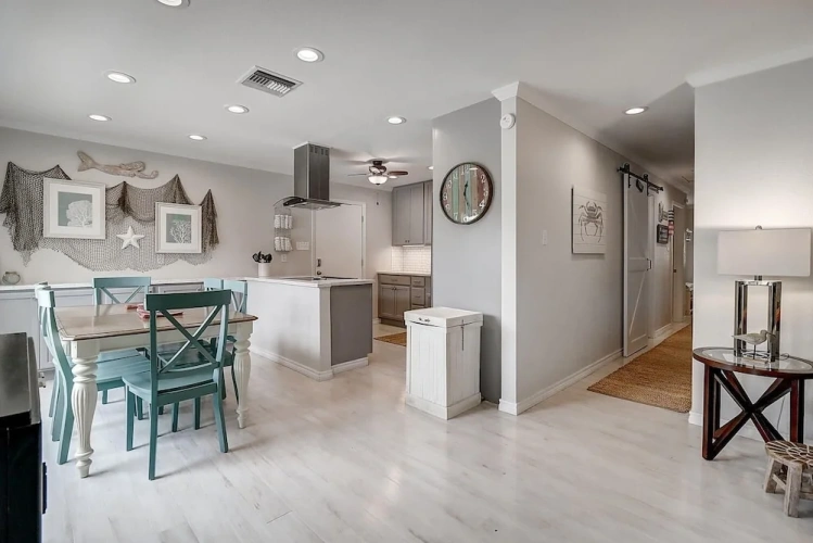 3 Bedrooms Cottage
