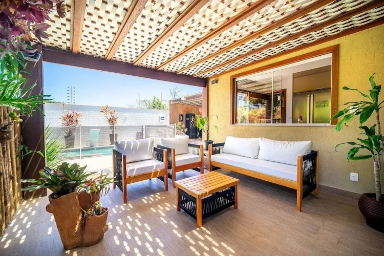 4 Bedrooms Deluxe Cottage