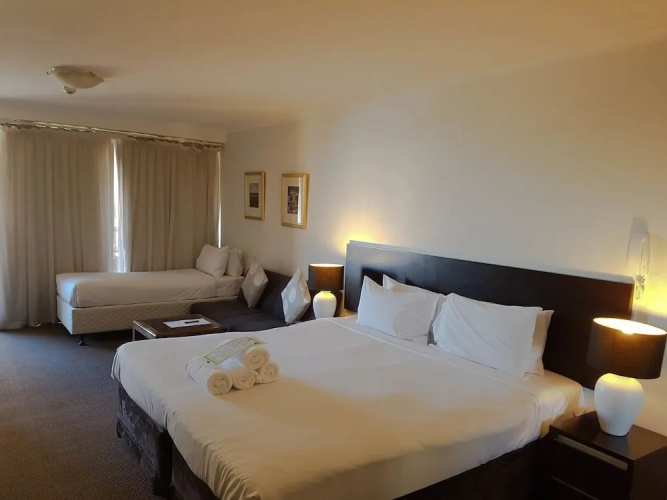 Sydney Hyde Park Paxsafe Apartments