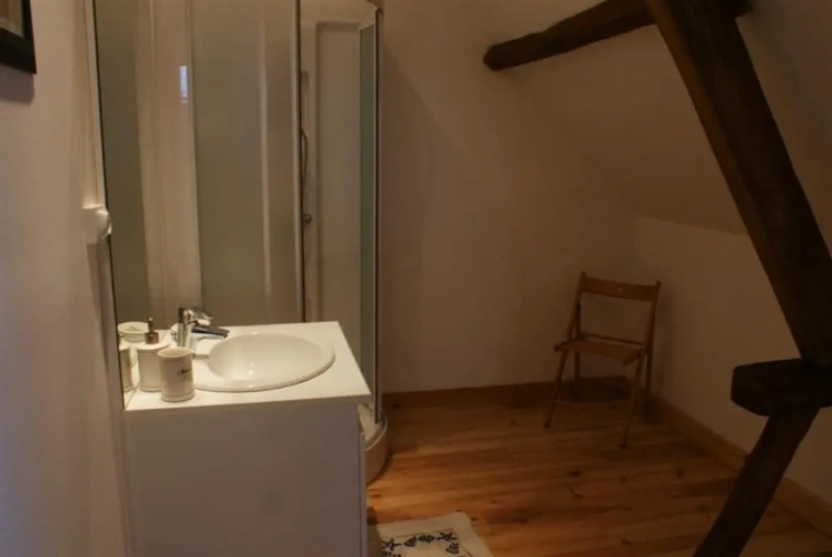 Standard Double Basement room