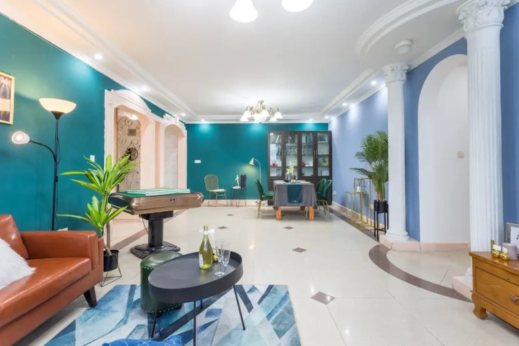 3 Bedrooms Apartment
