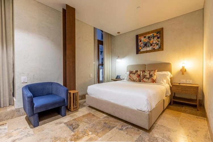 Grand Triple room