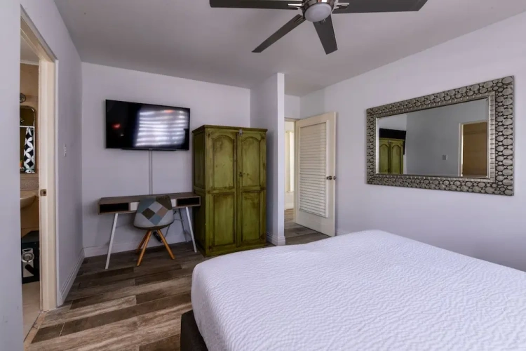 3 Bedrooms Villa