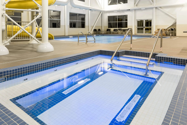 Ramada by Wyndham Revelstoke photo 13