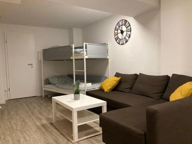 1 Bedroom Apartment