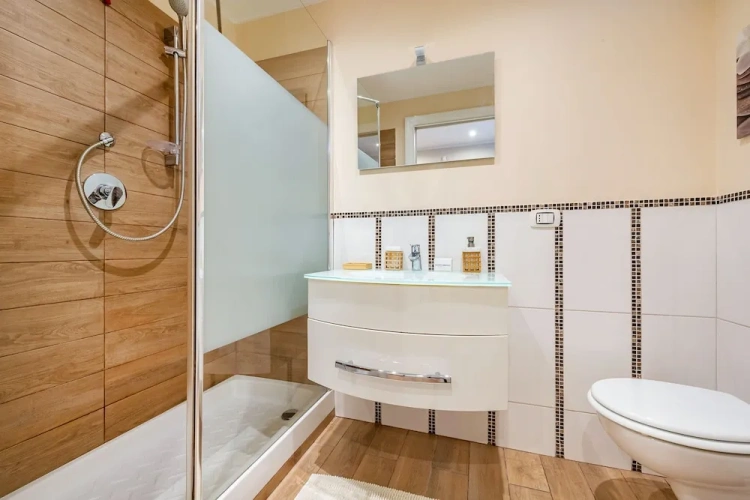 1 Bedroom Family Apartment