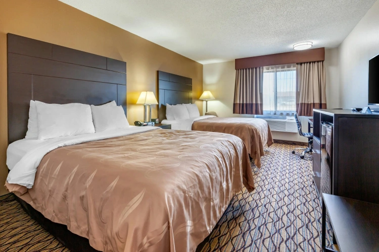 Standard Quadruple room