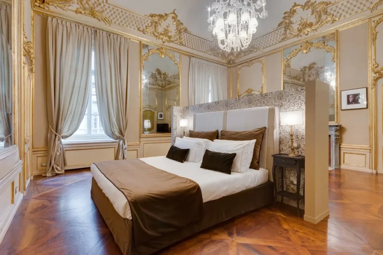 1 Bedroom Royal Double Suite