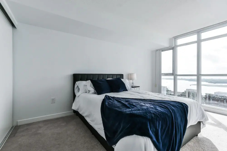 Toronto Suite Rentals - City Place